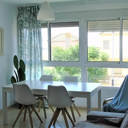 Familiar Y Economico, Piscina Playa Wifi Apartamento *